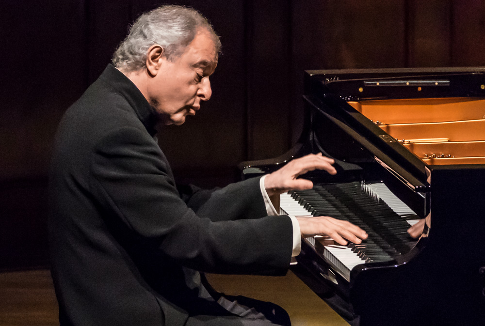 SIR ANDRÁS SCHIFF - pianist; Wigmore Hall; London, UK; 6 April 2016; Mozart Sonata in B flat K570; Beethoven Sonata in A flat Op 110; Haydn Sonata in D; Schubert Soanat in A D959; Credit: © CLIVE BARDA/ ArenaPAL;